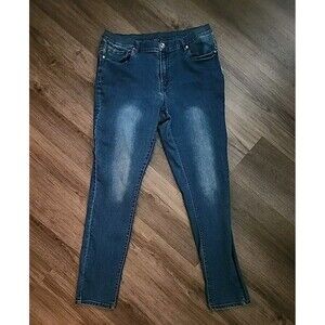 Venus Jeans Size 31W / 14 Womens Rhinstone Accents Boyfriend
